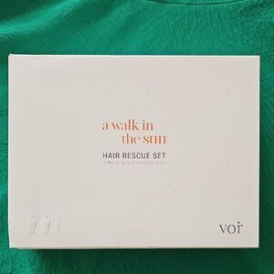 NWT Voir Hair Rescue Set